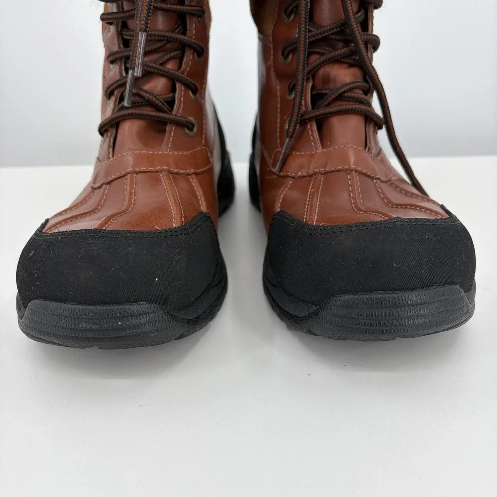 UGG Butte Waterproof Boots Mens 11 Leather & Sheepskin Worchester 5521